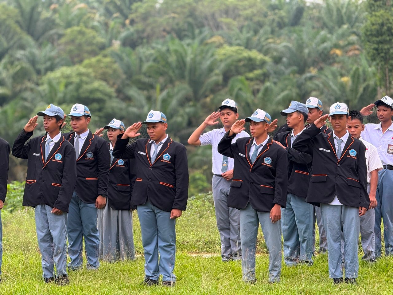 Khidmat dan Disiplin! SMAN 1 Lamandau Peringati Hari Lahir Pancasila 2026 Sekaligus Awali Pekan PSA