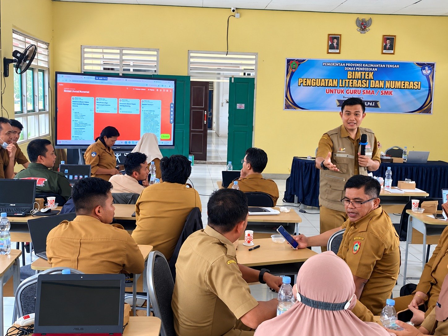 Tingkatkan Kualitas Pembelajaran, SMAN 3 Bulik Jadi Tuan Rumah BIMTEK Literasi dan Numerasi SMA/SMK Binaan